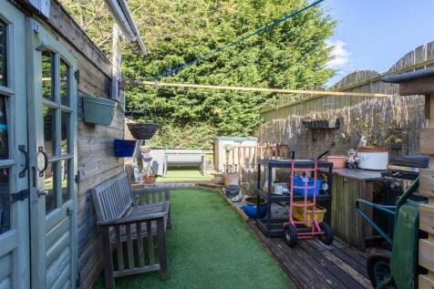 Northdale Cottages 2 External-6.jpg