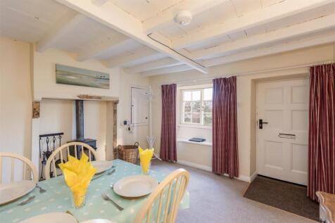 Corner Cottage-13.jpg