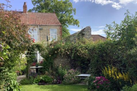 Rear garden.jpg