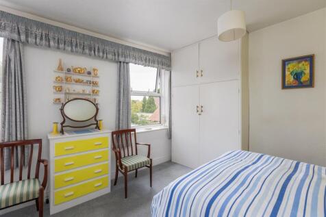 Eastgate 72 Bedroom 1-1.jpg