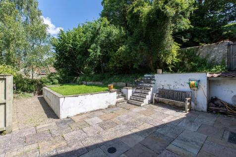 Undercliffe 1 External-7.jpg