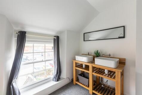 Potter Hill 33A Bedroom 2-2.jpg