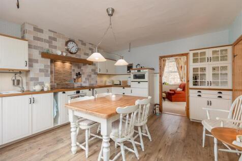 Hill Cottages 3 Kitchen-5.jpg