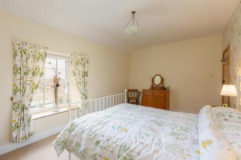 Hill Cottages 3 Bedroom 1-1.jpg