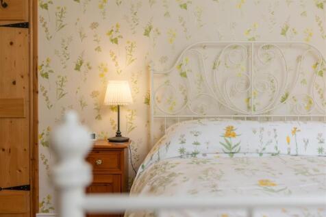 Hill Cottages 3 Bedroom 1-2.jpg