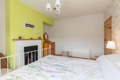 Hill Cottages 3 Bedroom 2-3.jpg