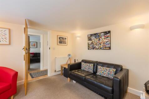 Church Street 8 Reception Room-2.jpg
