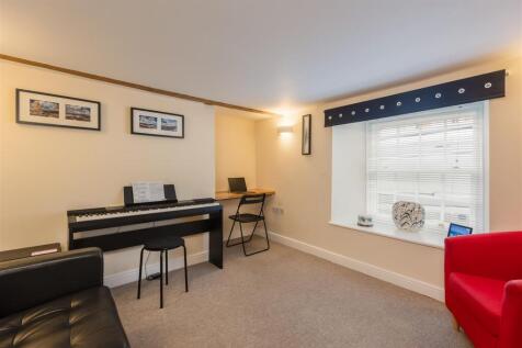 Church Street 8 Reception Room-1.jpg