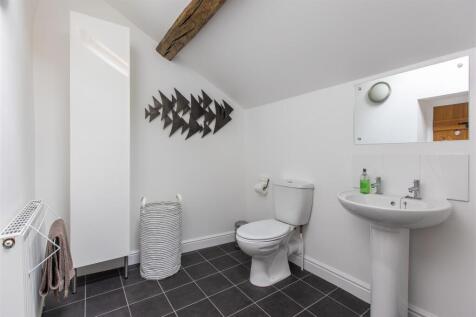 Church Street 8 Bathroom-2.jpg