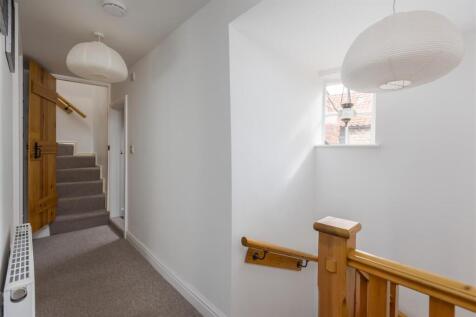 Church Street 8 Landing.jpg