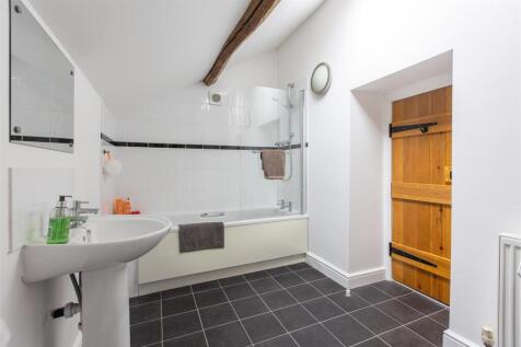 Church Street 8 Bathroom-1.jpg