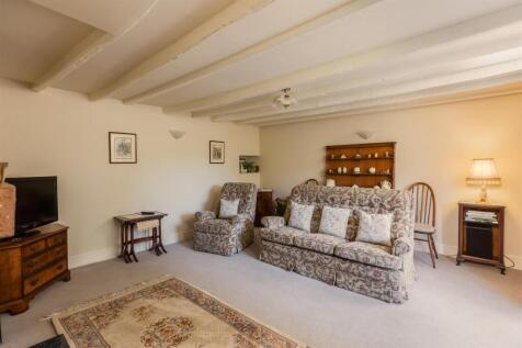 Corner Cottage Sitting Room-1.jpg