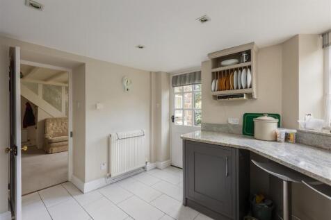 Corner Cottage Kitchen-4.jpg