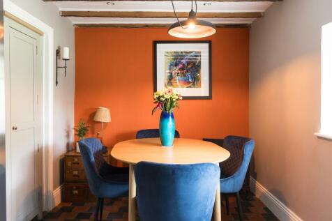 Plum Tree Cottage-14.jpg