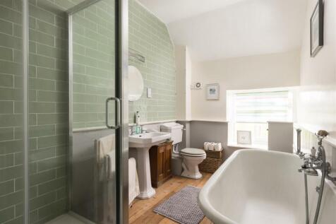 Plum Tree Cottage-19.jpg