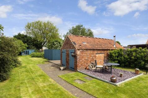 Plum Tree Cottage-Photo 2.jpg