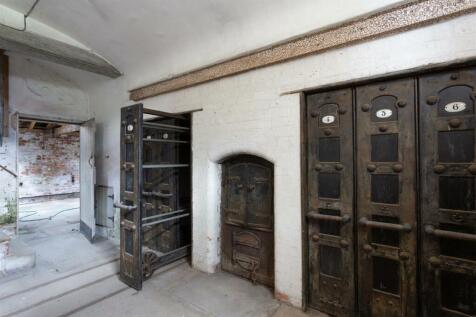 7. Kirby Hall Estate-03.jpg