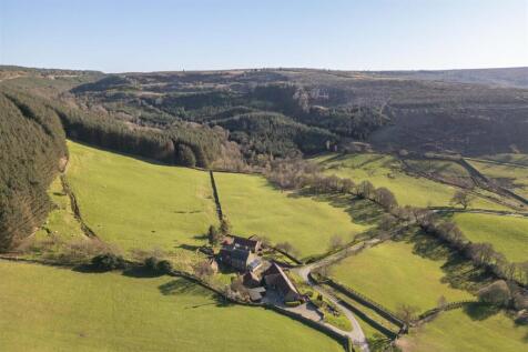 High Gill Beck Farm Aerial-10.jpg