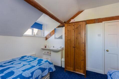 Sevenfields Farm House Bedroom 4-2.jpg