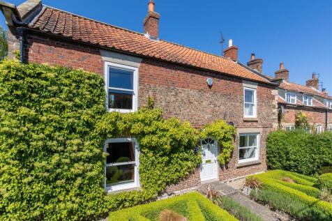 Sevenfields Farm House External-45.jpg