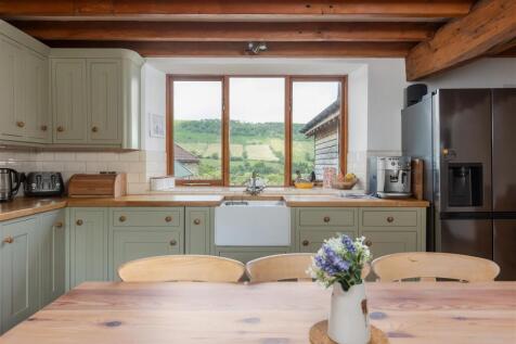 Pennock House Kitchen-4.jpg