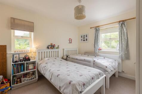 Pasture Cottages 2 Bedroom 2-1.jpg