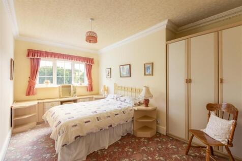 Treetops Bedroom 3-1.jpg