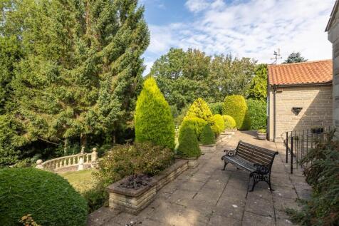 Treetops External-2.jpg