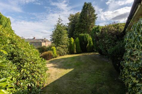 Treetops External-19.jpg
