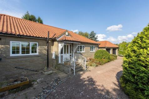 Treetops External-24.jpg