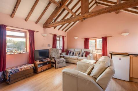 East Farm Annexe-6.jpg