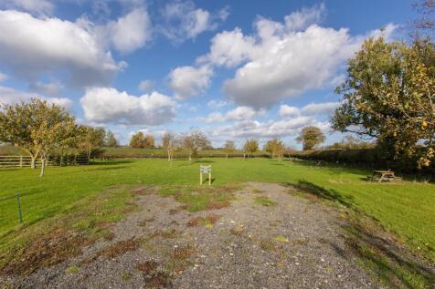 Low Moorgate Park-2.jpg