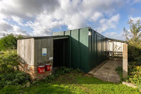 Low Moorgate Park-9.jpg