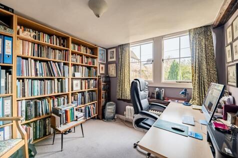 7 St Margarets Place-20.jpg