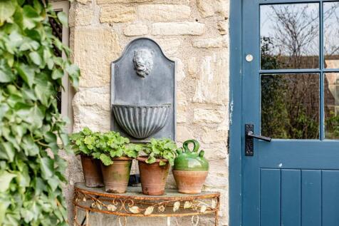 7 St Margarets Place-5.jpg