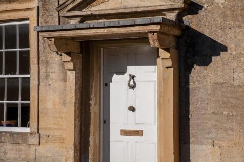 Ashlers 130 Upper Westwood-7.jpg