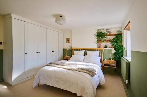 BA15_2HG BED 1 LO RES_ 1.jpg