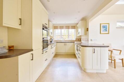 BA2 7GS KITCHEN DINER LO RES_ 4.jpg