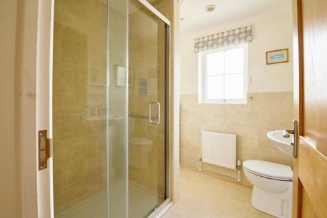 BA2 7GS SMALL BATHROOM_LO RES_.jpg