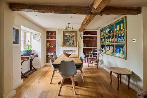 THE OLD HOUSE_SITTING ROOM_LO RES_ 13.jpg