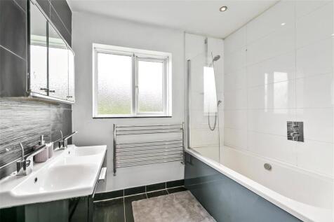 2 Garden Close-21.JP