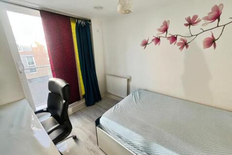 pbox-bedroom-337822.jpeg