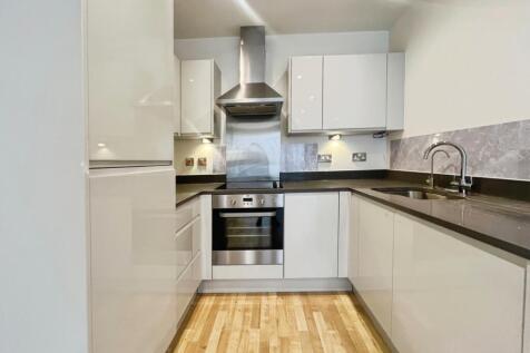 pbox-kitchen-338432.jpeg