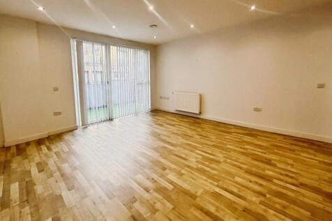 pbox-living_room-338432.jpeg