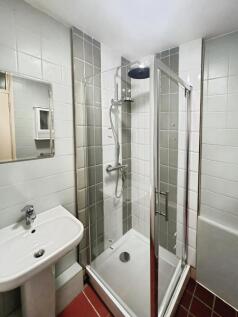 pbox-bathroom-345210.jpeg