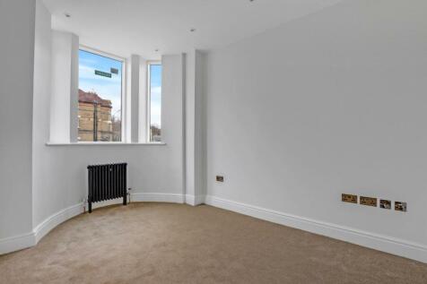 08-64ecJHPropWorld - 29 Fransfield Grove - 22-medi