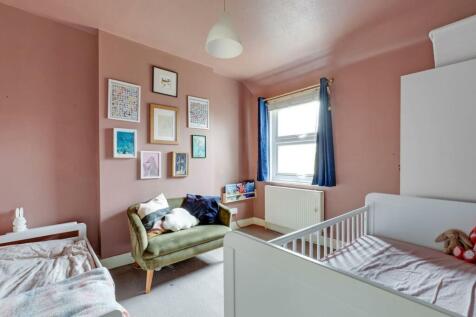 10-f307JHPropWorld - 18 Oaksford Avenue - 28-mediu