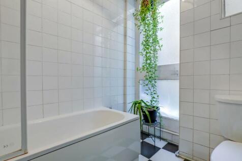 13-a40fJHPropWorld - 49a Westwood Hill - 37-medium