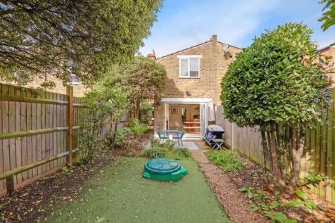 07-0176JHPropWorld - 18 Hillmore Grove - 19-medium