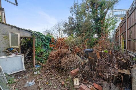 02-0f3382353 -  PropWorld - NS - 37 Panmure Road S